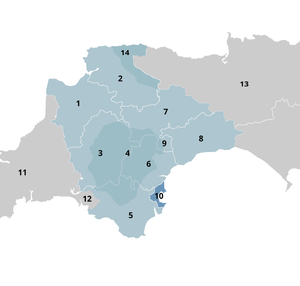 A map of the county of Devon, including its bordering local authorities of Somerset and Cornwall.  The borders of the district councils and the national park authorities are shown as well as the boundaries of Torbay Council and Plymouth City Council.